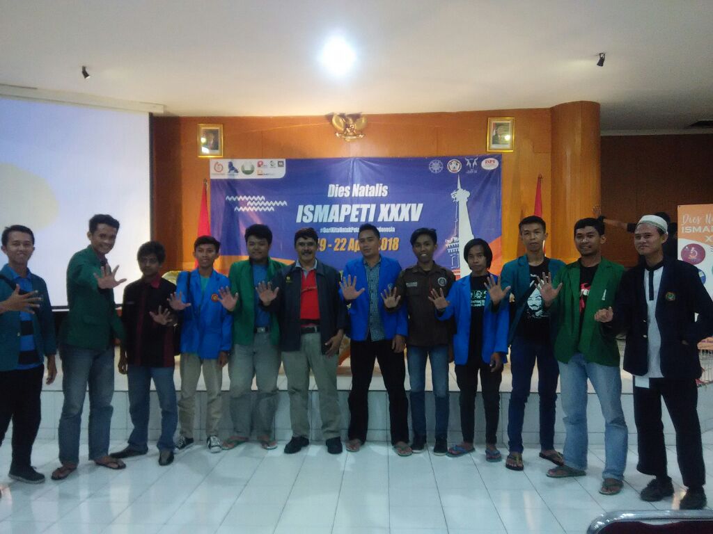 Gambar Empat mahasiswa Ilmu Peternakan UIN Alauddin Ikut Dies Natalis Ismapeti di UGM